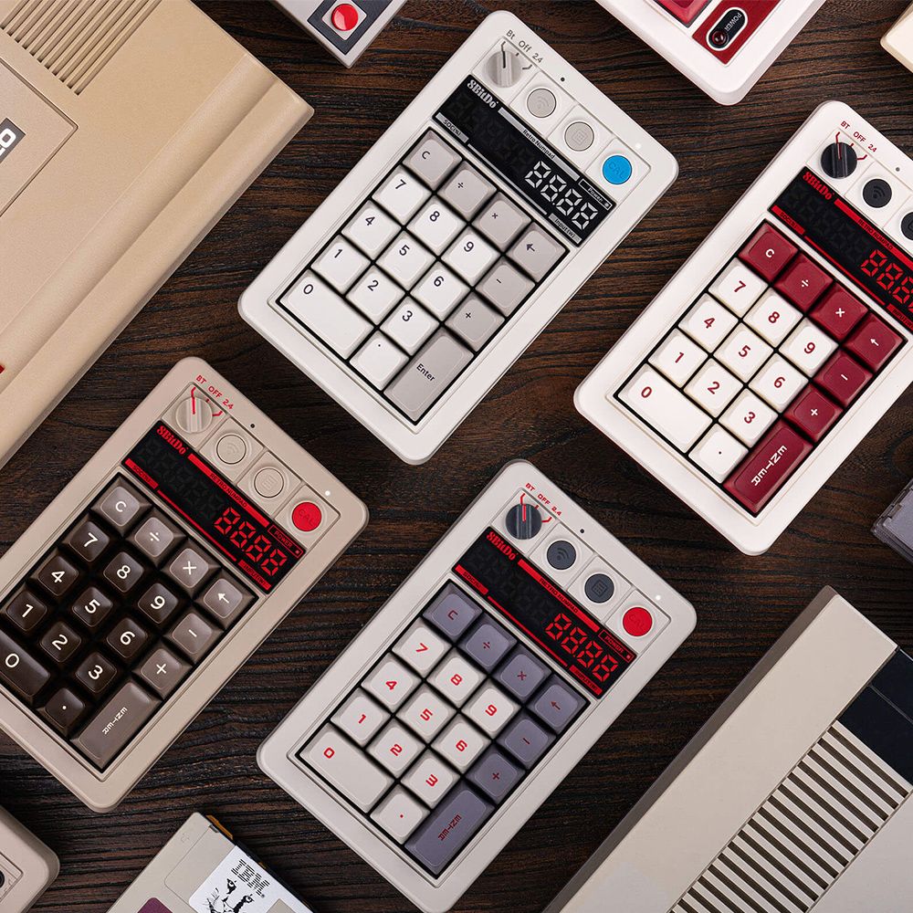 8BitDo Retro18 Mechanical Numpad - Light Grey