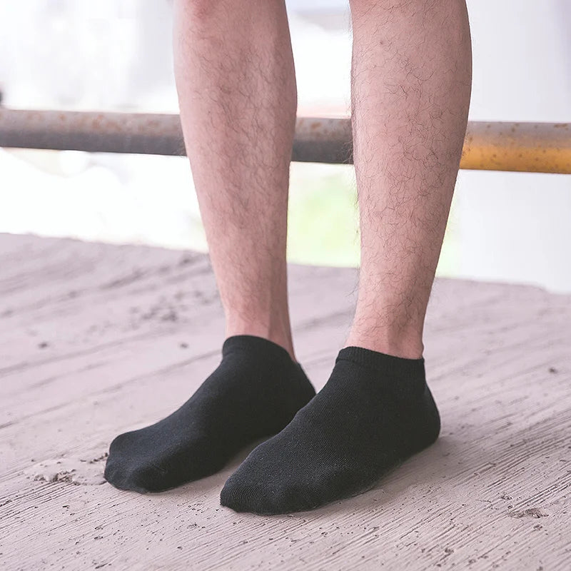 10 pares de calcetines náuticos de negocios sencillos de color blanco y negro para hombre, calcetines casuales transpirables y cómodos.