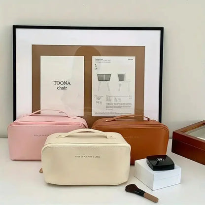 Bolsa de almacenamiento de almohada de gran capacidad, de cuero PU impermeable, bolsa de maquillaje portátil, para viajes y viajes de negocios.