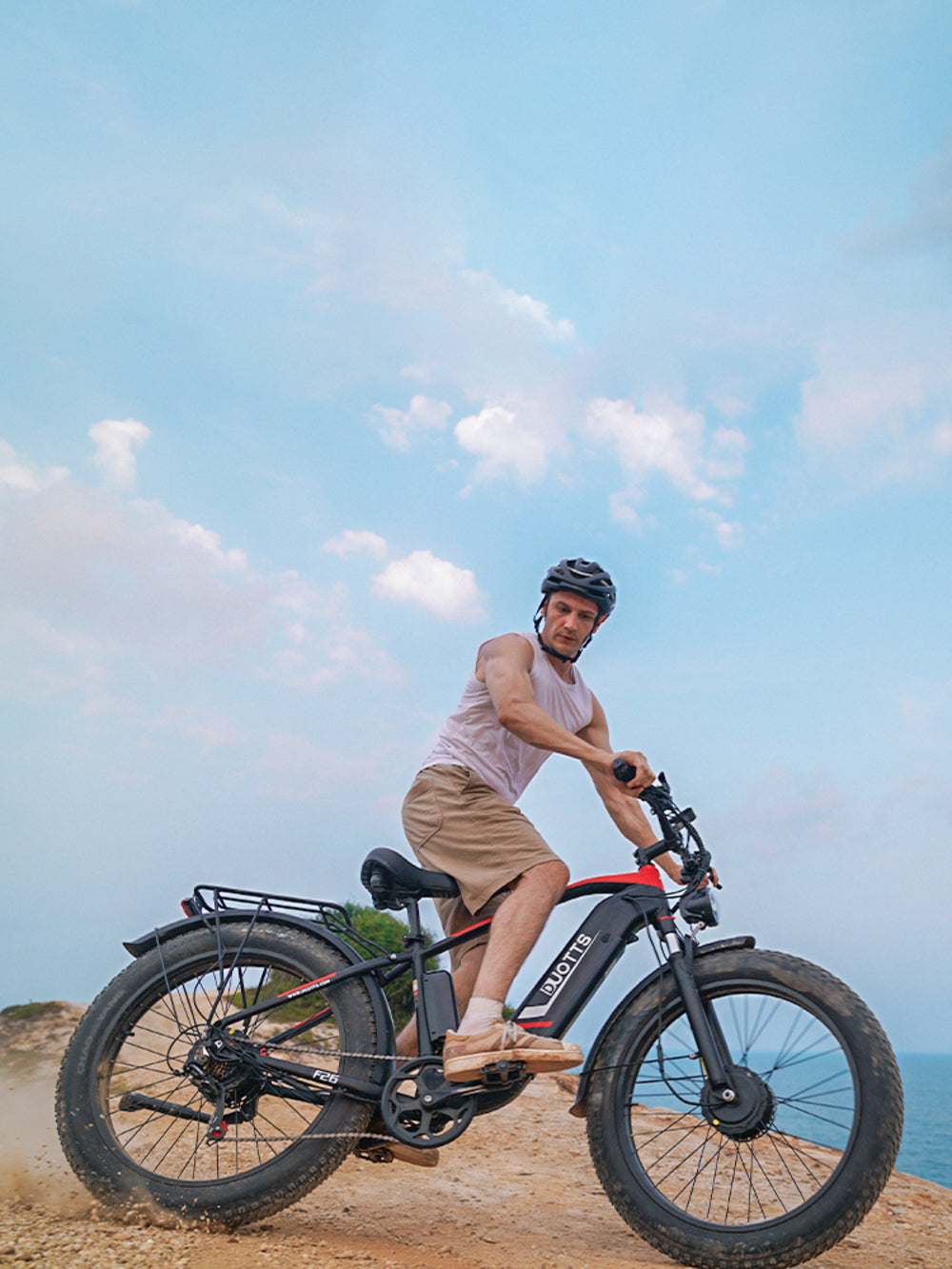 DUOTTS F26 Elektro-Mountainbike, 750W*2 Dualmotoren, Samsung 48V 20Ah Akku, 26*4,0 Zoll Fatbike-Reifen, 55 km/h Höchstgeschwindigkeit, 55° Steigfähigkeit, Smart-Farbdisplay-App, Doppelscheibenbremsen, 150 kg maximale Zuladung, 100 km Reichweite – Silber