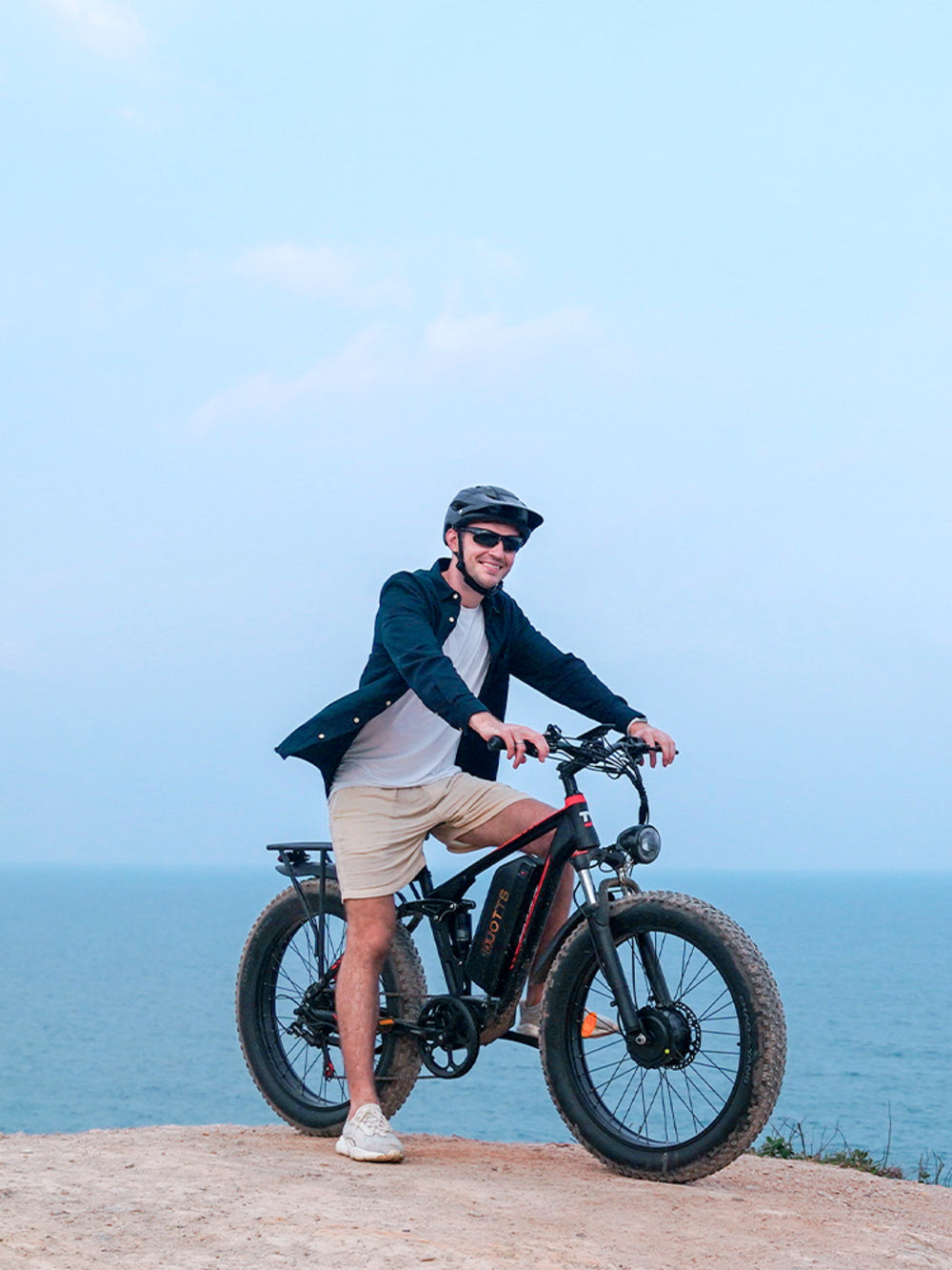 Bicicleta Eléctrica DUOTTS S26, Motores 750W*2, Velocidad Máxima 50km/h, Neumáticos Inflables Gruesos de 26*4.0 pulgadas, Batería LG 48V 19.2Ah, Autonomía 120km, Shimano 7 Velocidades, Carga Máxima 150kg - Negro