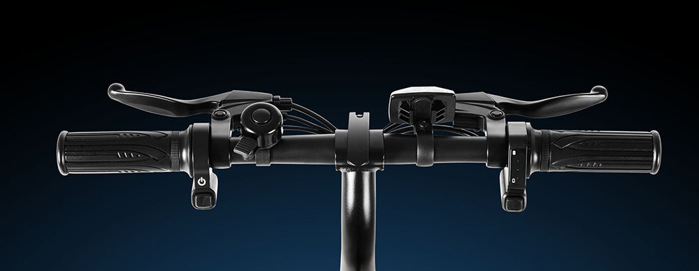 Bicicleta eléctrica plegable DYU C3, motor de 250 W, batería de 36 V y 7,5 Ah, neumáticos de 14 pulgadas, velocidad máxima de 25 km/h, autonomía de 37 km, frenos de disco delanteros y traseros.