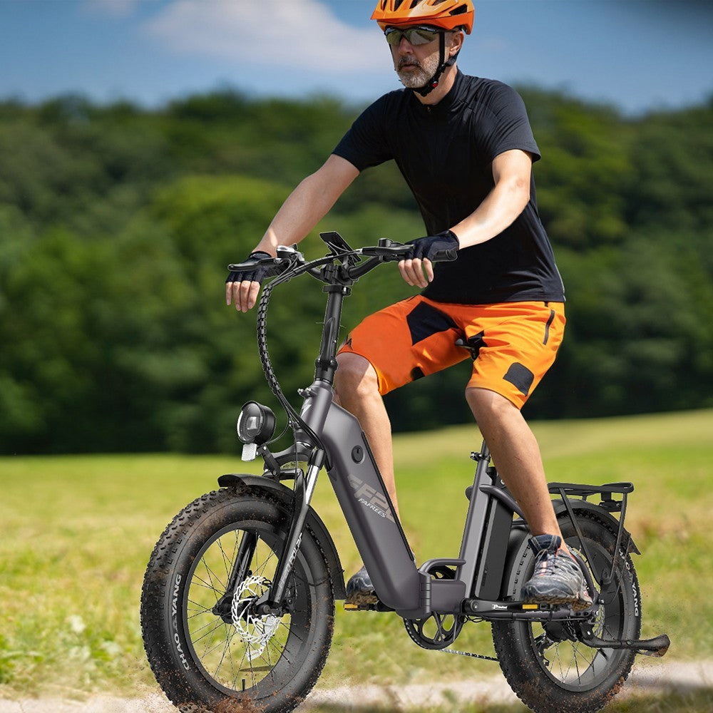 Bicicleta eléctrica FF20 Polar, motor de 48 V y 500 W, velocidad máxima de 40 km/h, doble batería de 10,4 Ah para una autonomía de 150 km, neumáticos gruesos CHAOYANG de 20 x 4,0 pulgadas, frenos de disco dobles, cambio Shimano de 7 velocidades, pantalla LCD a color - Azul.