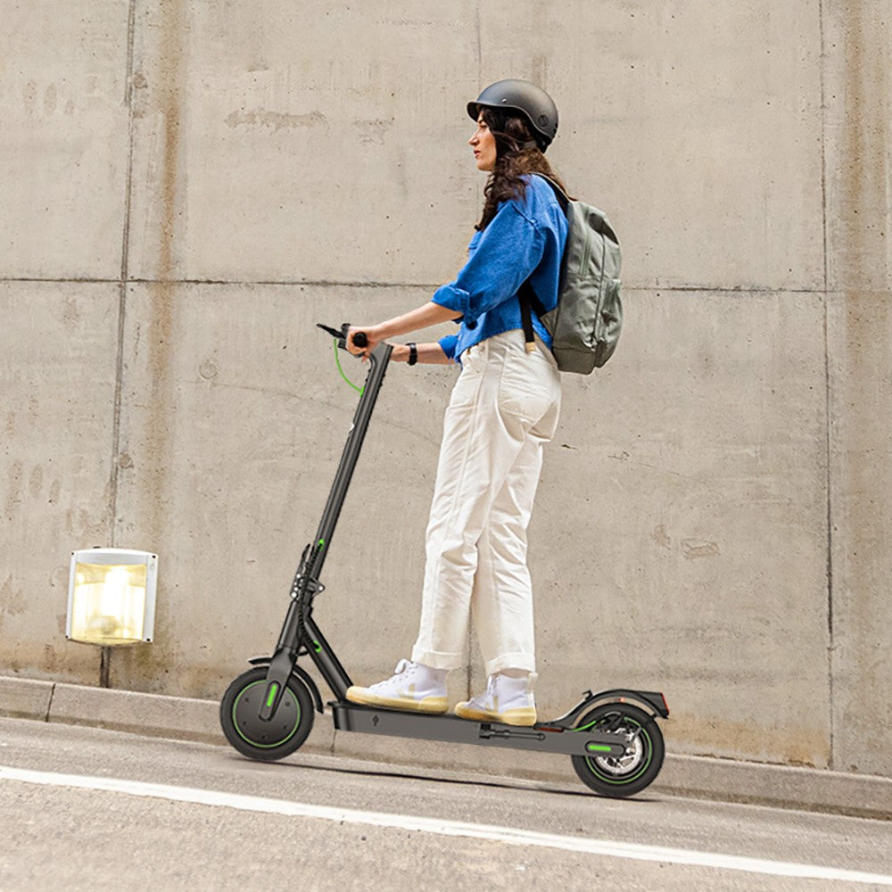 isinwheel S9 Pro Elektroroller, 350-W-Motor, 36-V-7,5-Ah-Akku, 8,5-Zoll-Luftreifen, 25 km/h Höchstgeschwindigkeit, 28 km Reichweite, App-Steuerung