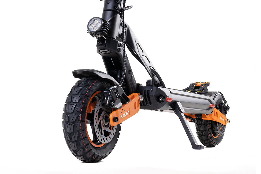 Patinete Eléctrico KuKirin G2 Max, neumáticos todoterreno de 10 pulgadas, motor de 1000 W, velocidad máxima de 55 km/h, batería de 48 V y 20 Ah, autonomía de 80 km, carga máxima de 120 kg, asiento desmontable y altura regulable.