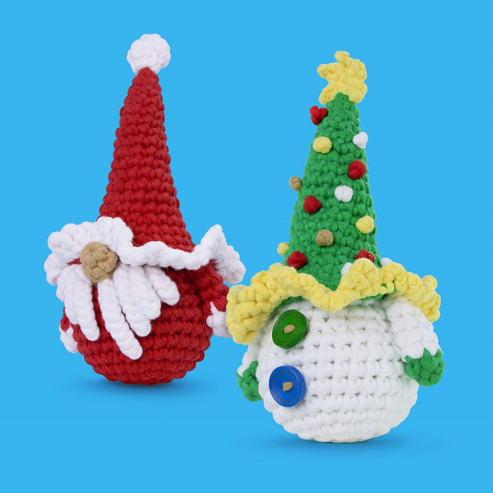 Kit de crochet navideño NestledCrafts para principiantes, kit de tejido amigurumi, con tutoriales en vídeo paso a paso - SantySnow